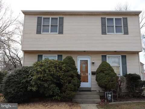 307 PARK CIRCLE, NORWOOD, PA 19074