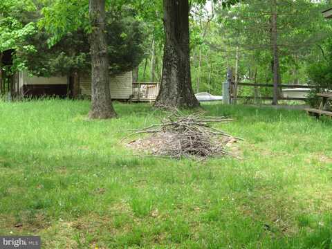 139-118 BOO BOO BOULEVARD, FALLING WATERS, WV 25419