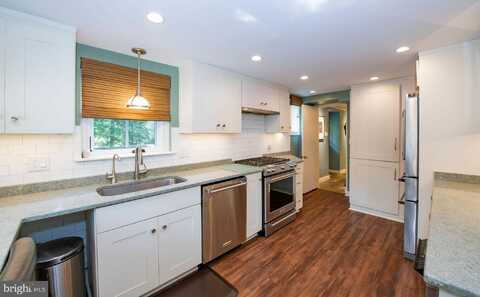 141 BETHLEHEM PIKE, PHILADELPHIA, PA 19118