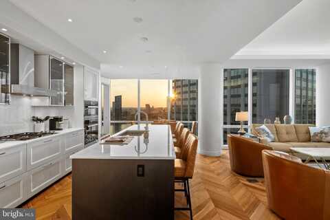 300 INTERNATIONAL DRIVE, BALTIMORE, MD 21202