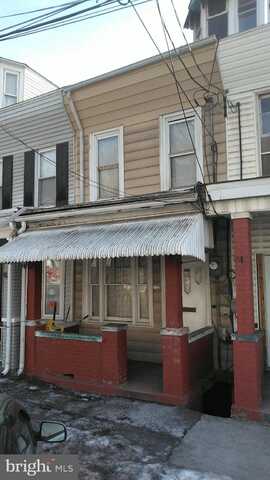 1122 E CENTRE STREET, MAHANOY CITY, PA 17948