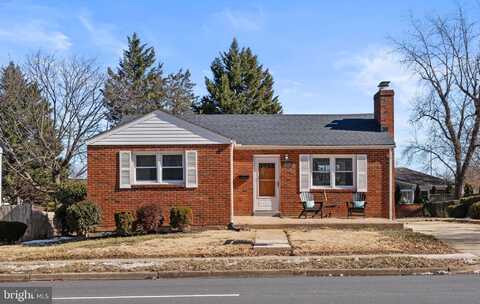 1023 N QUAKER LANE, ALEXANDRIA, VA 22302