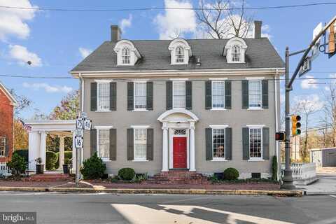 52 NORTH MAIN STREET, MERCERSBURG, PA 17236