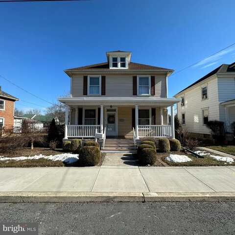 227 N ALLISON STREET, GREENCASTLE, PA 17225