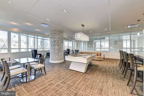 100 HARBORVIEW DRIVE, BALTIMORE, MD 21230