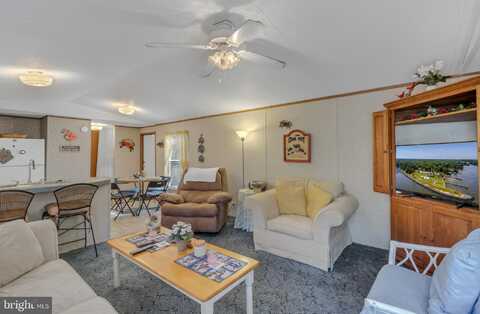 136 CORAL DRIVE, HEATHSVILLE, VA 22473