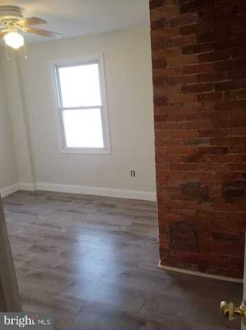 1111 W COLONA STREET, PHILADELPHIA, PA 19133