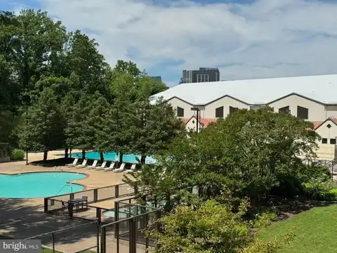 1800 OLD MEADOW, MCLEAN, VA 22102