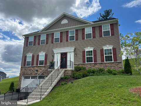 568 MONOCACY TRAIL, SPRING GROVE, PA 17362