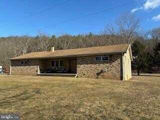 102 DRY RUN ROAD, BURLINGTON, WV 26710