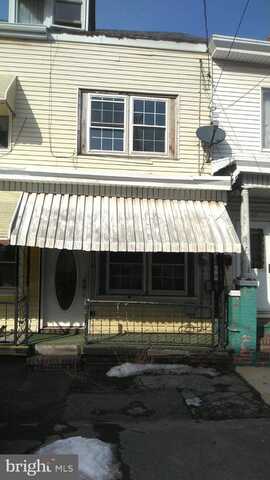 619 E MAHANOY STREET, MAHANOY CITY, PA 17948