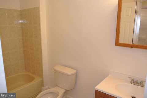3216 28TH STREET SE, WASHINGTON, DC 20020