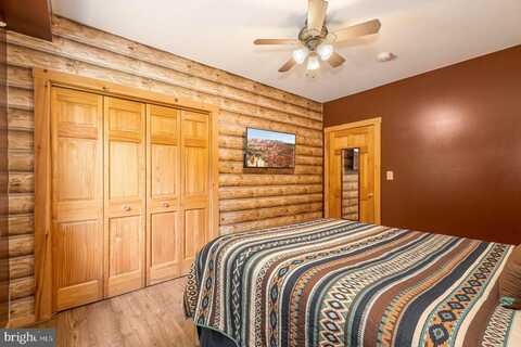137 PARKSIDE NORTH COURT, MC HENRY, MD 21541