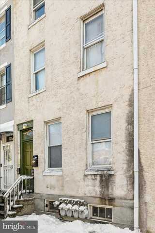 326 E AIRY STREET, NORRISTOWN, PA 19401