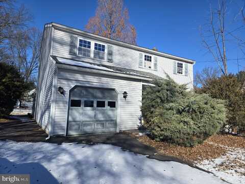 3027 POTSHOP ROAD, NORRISTOWN, PA 19403