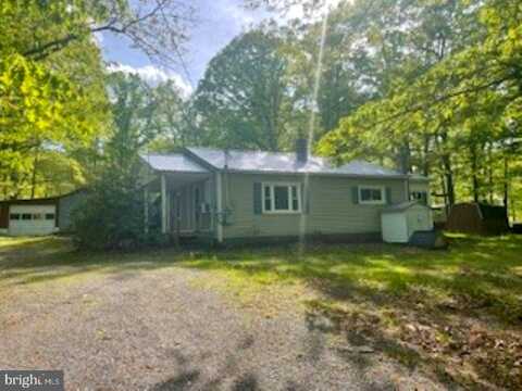 96 JR RANNELLS, THREE CHURCHES, WV 26757