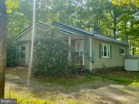 96 JR RANNELLS, THREE CHURCHES, WV 26757