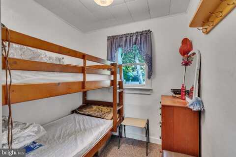 3096 CALVERT BOULEVARD, LUSBY, MD 20657