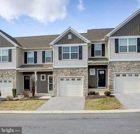 1720 FAIRBANK LANE, MECHANICSBURG, PA 17055