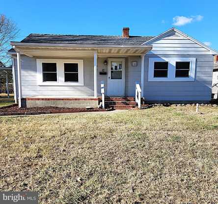 30 FRONT STREET EXTENSION, SEAFORD, DE 19973