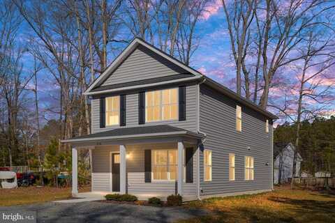 376 PINEY FOREST DRIVE, COLONIAL BEACH, VA 22443