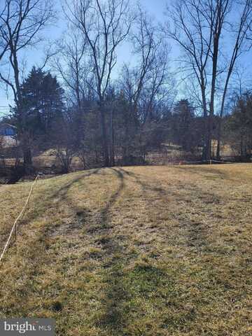 26 COLCHESTER COURT, BUNKER HILL, WV 25413