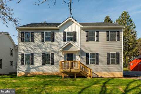 25 RAILROAD STREET, DENVER, PA 17517
