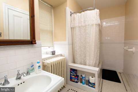 710 ROWLAND AVENUE, CHELTENHAM, PA 19012