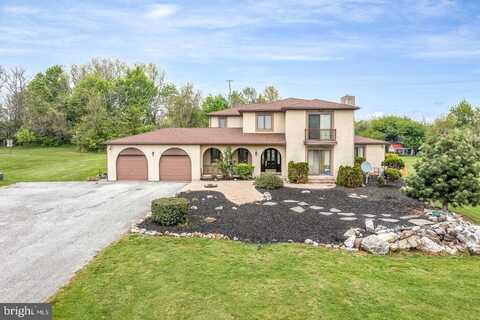 5297 LINCOLN HIGHWAY W, THOMASVILLE, PA 17364