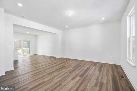 3114 LAKEVIEW PARKWAY, LOCUST GROVE, VA 22508