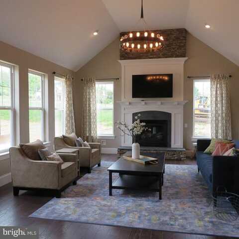 2061 SUNRISE DRIVE, COOPERSBURG, PA 18036
