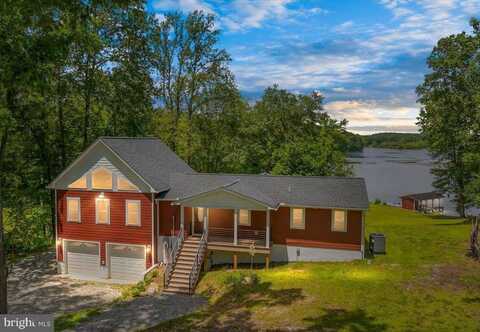 159 PLATEAU ROAD, LOUISA, VA 23093