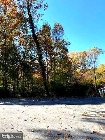9302 FLAGSTONE DRIVE, PARKVILLE, MD 21234
