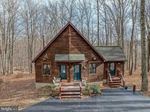 17 MOUNTAINSIDE LOOP, BERKELEY SPRINGS, WV 25411