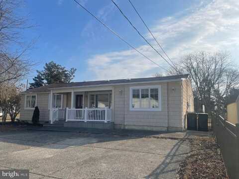 108 VASSAR SQUARE, ABSECON, NJ 08201