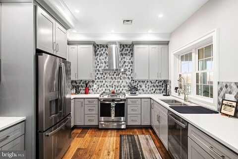 106 MILL STREET, BRISTOL, PA 19007