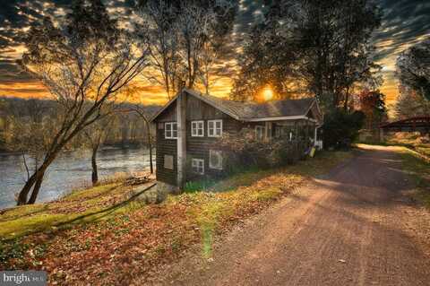 14 BRIDGE FIVE LANE, PIPERSVILLE, PA 18947
