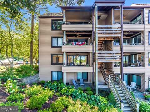 5 PRESIDENT POINT DRIVE, ANNAPOLIS, MD 21403