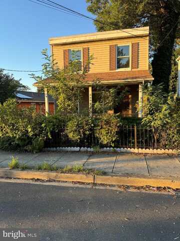 5500 SE D STREET SE, WASHINGTON, DC 20019