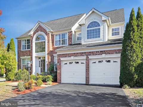 2817 COMPASS CIRCLE, WOODBRIDGE, VA 22191