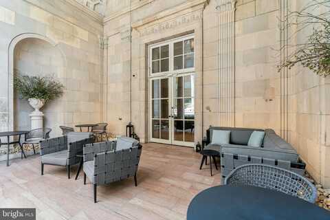 875 SANSOM STREET, PHILADELPHIA, PA 19106