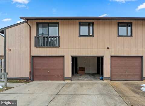 560 GLEN COURT, GLEN BURNIE, MD 21061