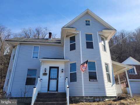 291 MAIN STREET, RIDGELEY, WV 26753