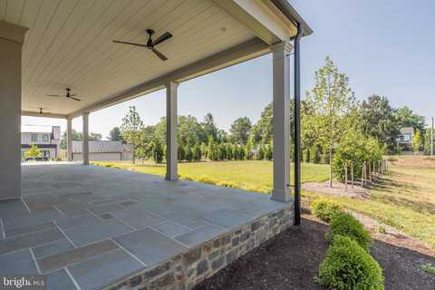 400 MARTINGALE RIDGE DRIVE, MIDDLEBURG, VA 20117