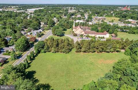 211 WALKER ROAD, DOVER, DE 19901