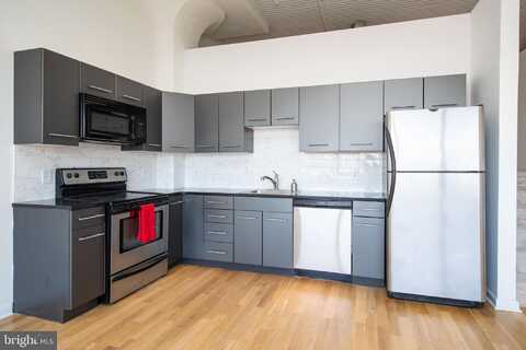 2200 ARCH STREET, PHILADELPHIA, PA 19103