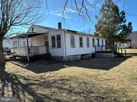 467 CENTER AVENUE, ROMNEY, WV 26757