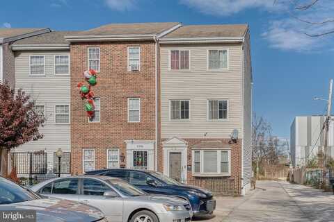 2118 YOUNG STREET SE, WASHINGTON, DC 20020