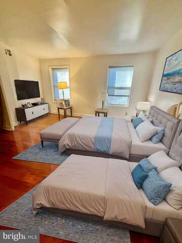 2125 N FRONT STREET, PHILADELPHIA, PA 19122