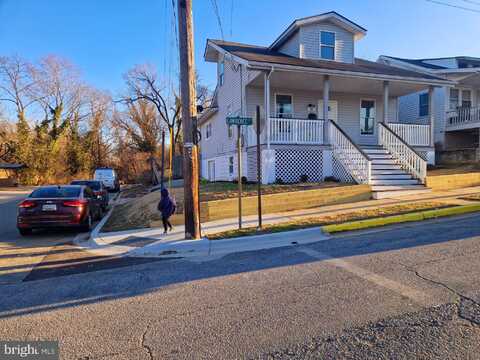 4017 LAWRENCE STREET, BRENTWOOD, MD 20722